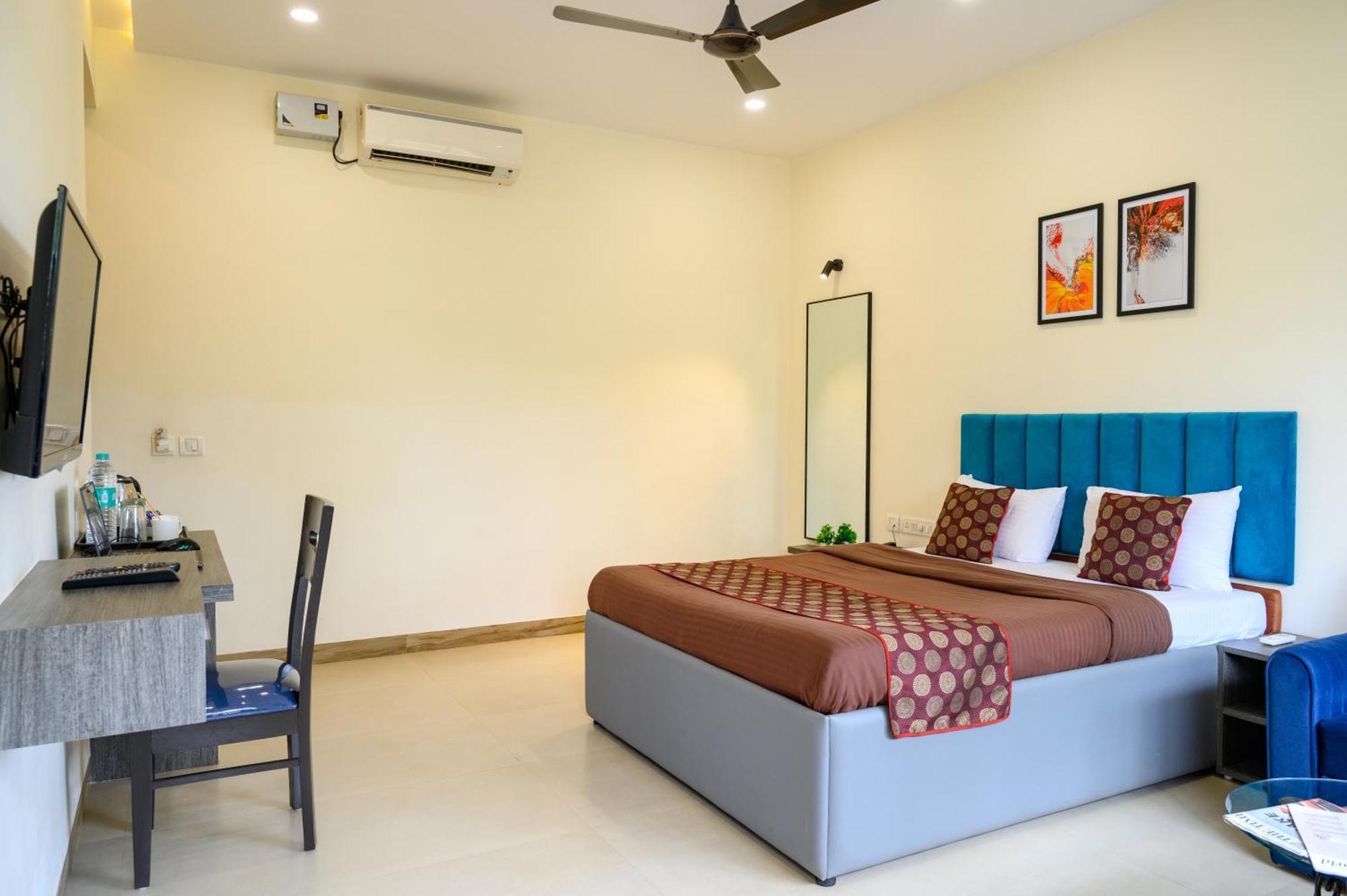 Girivihar Holiday Club - Pure Veg โลนาวาลา ภายนอก รูปภาพ